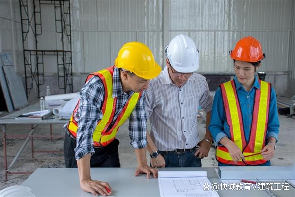 广东省土建施工员，职业概述与关键角色